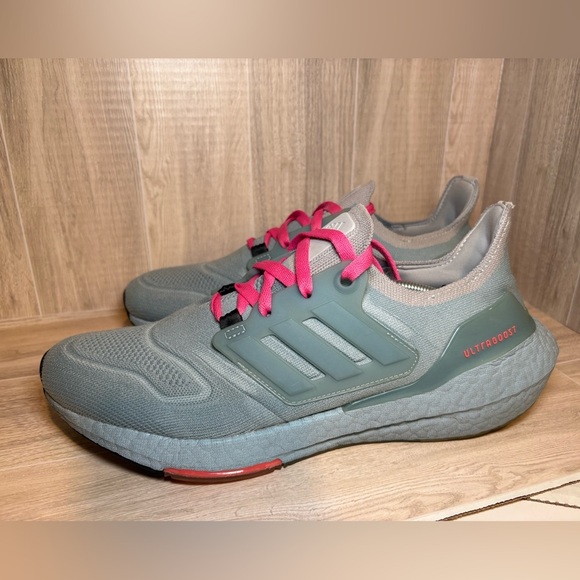 adidas Mens Ultraboost 22 Running Shoe Size 9 - Picture 1 of 11